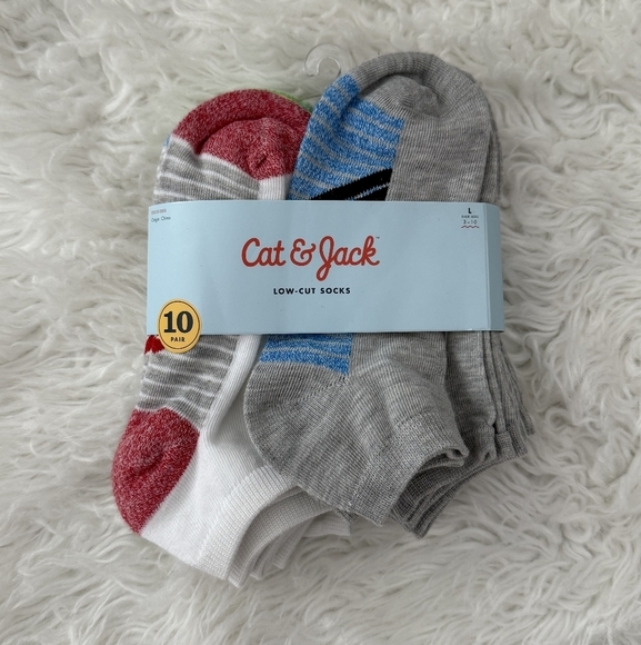 Cat & Jack Low Cut Socks 10 Pairs. Size Large. New. - Picture 1 of 3